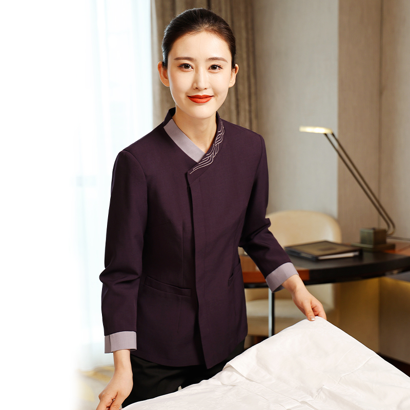 HT032-1324 – Women's Autumn/Winter Cleaning Uniform